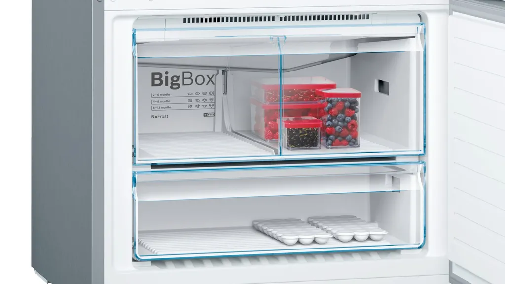 Bosch KGN86AIDP Serie 6 Freistehende XXL-Kühl-Gefrier-Kombination / D / 186 X 86 Cm / 246 KWh/Jahr / Inox-antifingerprint / 479 L Kühlteil / 152 L Gefrierteil / NoFrost / VitaFresh Plus 8 Bosch KGN86AIDP Serie 6 Freistehende XXL-Kühl-Gefrier-Kombination / D / 186 X 86 Cm / 246 KWh/Jahr / Inox-antifingerprint / 479 L Kühlteil / 152 L Gefrierteil / NoFrost / VitaFresh Plus - Image 6
