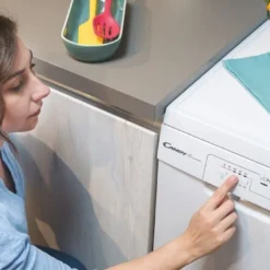 Candy CDPH 2L949W Freistehender Geschirrspüler, Weiß, 44,8 Cm Breite, 9 Maßgedecke, 4 Temperatureinstellungen, 5 Programme, , 9 Liter/Programm, 75 KWh/100 Zyklen, 49 DB, Startzeitvorwahl -Angebote Herd Liebe Store 3dde8902bb80563b07cd6a03da9733b3