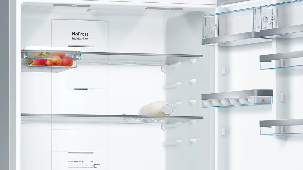 Bosch KGN86AIDP Serie 6 Freistehende XXL-Kühl-Gefrier-Kombination / D / 186 X 86 Cm / 246 KWh/Jahr / Inox-antifingerprint / 479 L Kühlteil / 152 L Gefrierteil / NoFrost / VitaFresh Plus 7 Bosch KGN86AIDP Serie 6 Freistehende XXL-Kühl-Gefrier-Kombination / D / 186 X 86 Cm / 246 KWh/Jahr / Inox-antifingerprint / 479 L Kühlteil / 152 L Gefrierteil / NoFrost / VitaFresh Plus - Image 5
