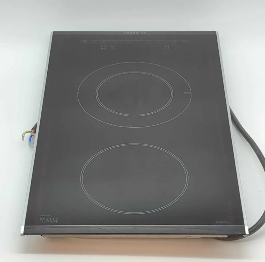 Bosch Serie | 6 Domino-Kochfeld, Elektro, 30 Cm, Schwarz, Aufliegender Rahmen PKF375FP2E 12 Bosch Serie | 6 Domino-Kochfeld, Elektro, 30 Cm, Schwarz, Aufliegender Rahmen PKF375FP2E - Image 10