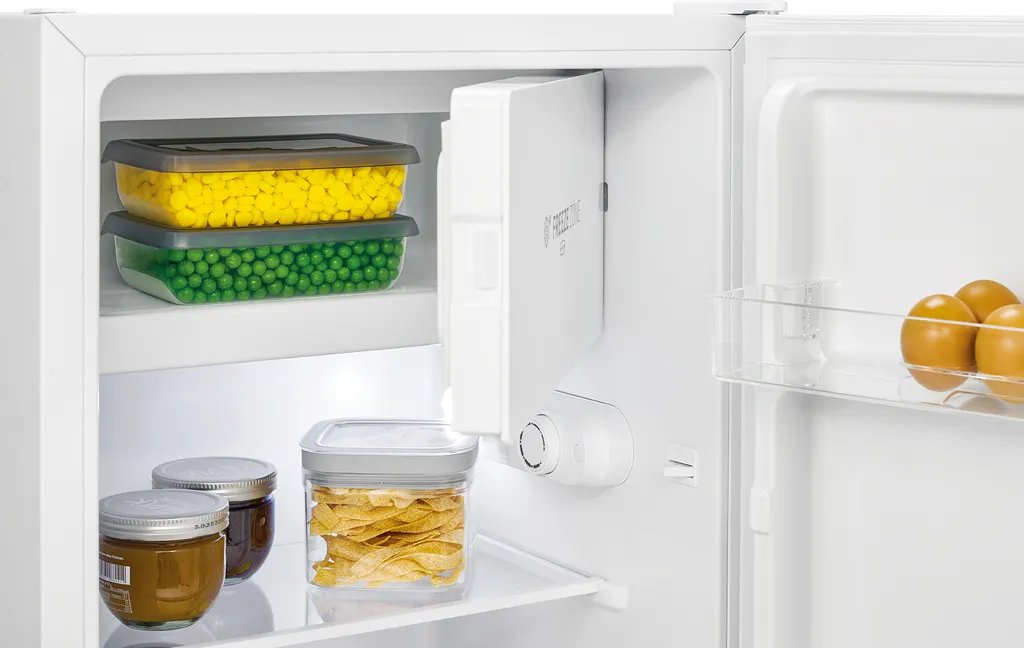 Bomann Kühlschrank Mit Gefrierfach KS 7247; 82 Liter, LED Innenraumbeleuchtung; 3 Sterne-Kennzeichnung; 85 Cm Höhe; 45 Cm Tief; Weiß 8 Bomann Kühlschrank Mit Gefrierfach KS 7247; 82 Liter, LED Innenraumbeleuchtung; 3 Sterne-Kennzeichnung; 85 Cm Höhe; 45 Cm Tief; Weiß - Image 6