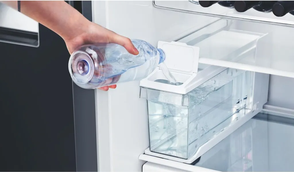 Hisense RS694N4TFE Kühl-/Gefrierkombination Side By Side NOFROST - Electronic Touch Control - Ice Crusher - Wasserspender Mit Integrierten Wassertank - Volumen 562l (371l Kühl / 185l Gefrier) - Chrom Weinregal - Inverter-Kompressor 18 Hisense RS694N4TFE Kühl-/Gefrierkombination Side By Side NOFROST - Electronic Touch Control - Ice Crusher - Wasserspender Mit Integrierten Wassertank - Volumen 562l (371l Kühl / 185l Gefrier) - Chrom Weinregal - Inverter-Kompressor - Image 16