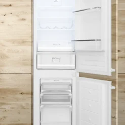 Amica - EKGCS 387 930 - Einbau-Kühl-Gefrierkombination - NoFrost - Schlepptür-Technik 25 Amica - EKGCS 387 930 - Einbau-Kühl-Gefrierkombination - NoFrost - Schlepptür-Technik -Angebote Herd Liebe Store a679d57feaadf3db8bc6d7c072d59c6a