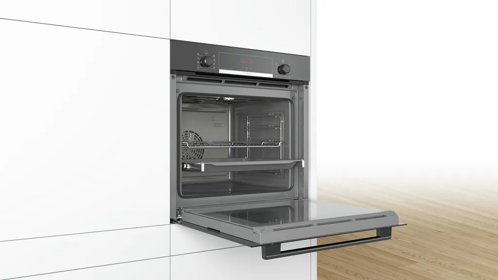 Bosch Backofen HBA534EB0 Einbauherd - Schwarz, Autark, 3D-Heißluft, Teleskopauszug 4 Bosch Backofen HBA534EB0 Einbauherd - Schwarz, Autark, 3D-Heißluft, Teleskopauszug - Image 2