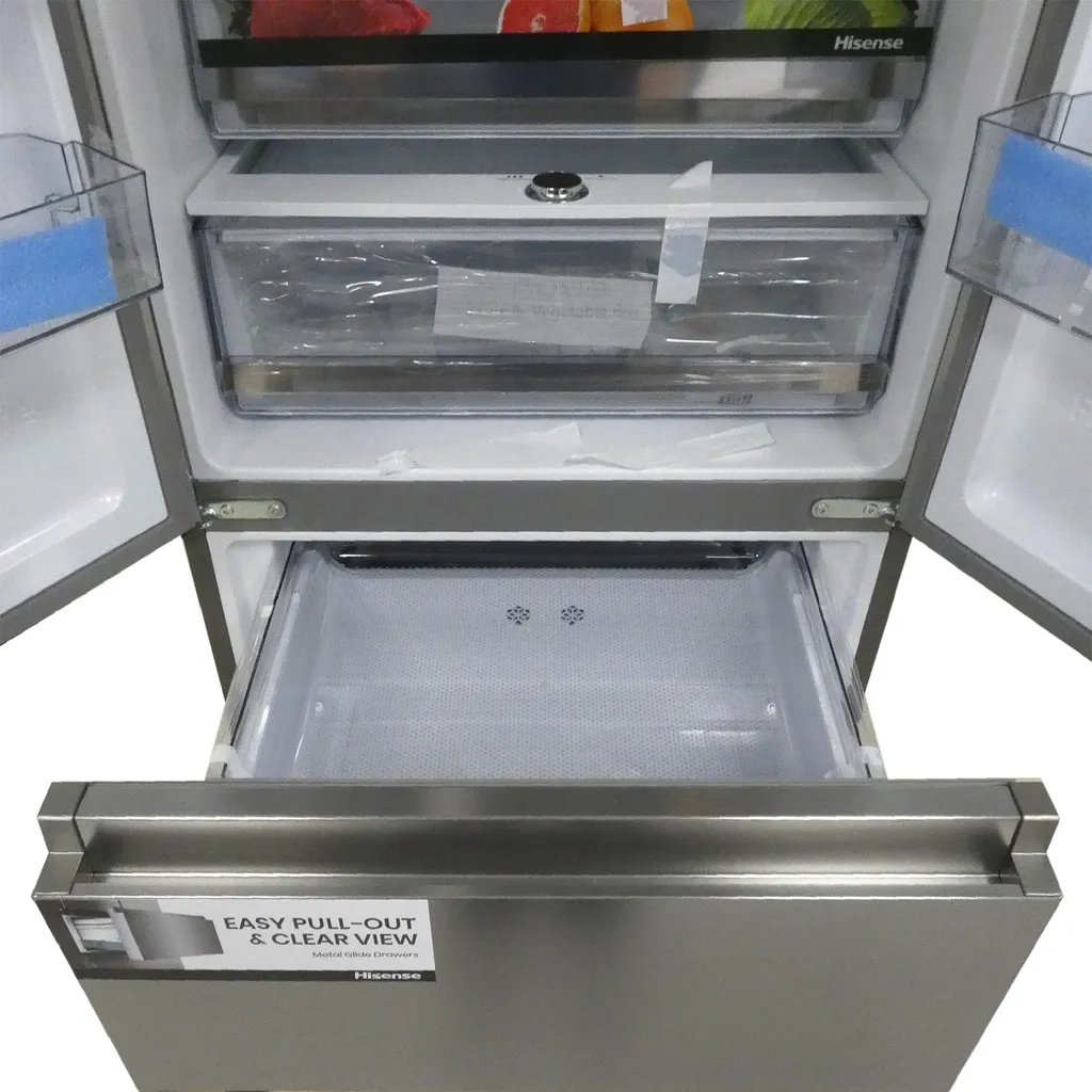 Hisense RF632N4WIE French Door Kühl-Gefrierkombination/ NoFrostPlus/ Inverter-Kompressor/ Wasserspender/ CrispZone/ 200 Cm/ Kühlteil 336 L/ Gefrierteil 149 L/ 38 DB/ 295 KWh/ Jahr/ Inox-Look 13 Hisense RF632N4WIE French Door Kühl-Gefrierkombination/ NoFrostPlus/ Inverter-Kompressor/ Wasserspender/ CrispZone/ 200 Cm/ Kühlteil 336 L/ Gefrierteil 149 L/ 38 DB/ 295 KWh/ Jahr/ Inox-Look – Bild 11
