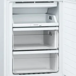 Bosch Serie 2 KGN33NWEB Kühl-Gefrierkombinationen - Weiß 36 Bosch Serie 2 KGN33NWEB Kühl-Gefrierkombinationen - Weiß -Angebote Herd Liebe Store c3f7868b0787fab981632f12137a0e2a